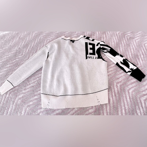 Diesel cutout black and white print sweater. Size S. Very good condition - Picture 8 of 10